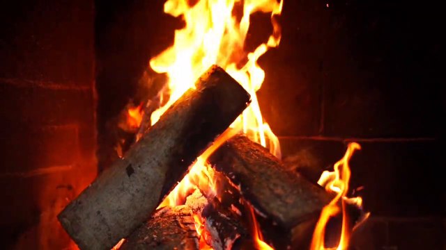 christmas music piano cover || christmas music with fireplace sounds || Christmas music instrumental || christmas classic music playlist