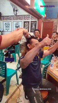 Timnas Prancis Kalah, Pria Berambut Gondrong Tepati Janji Cukur Sampai Botak