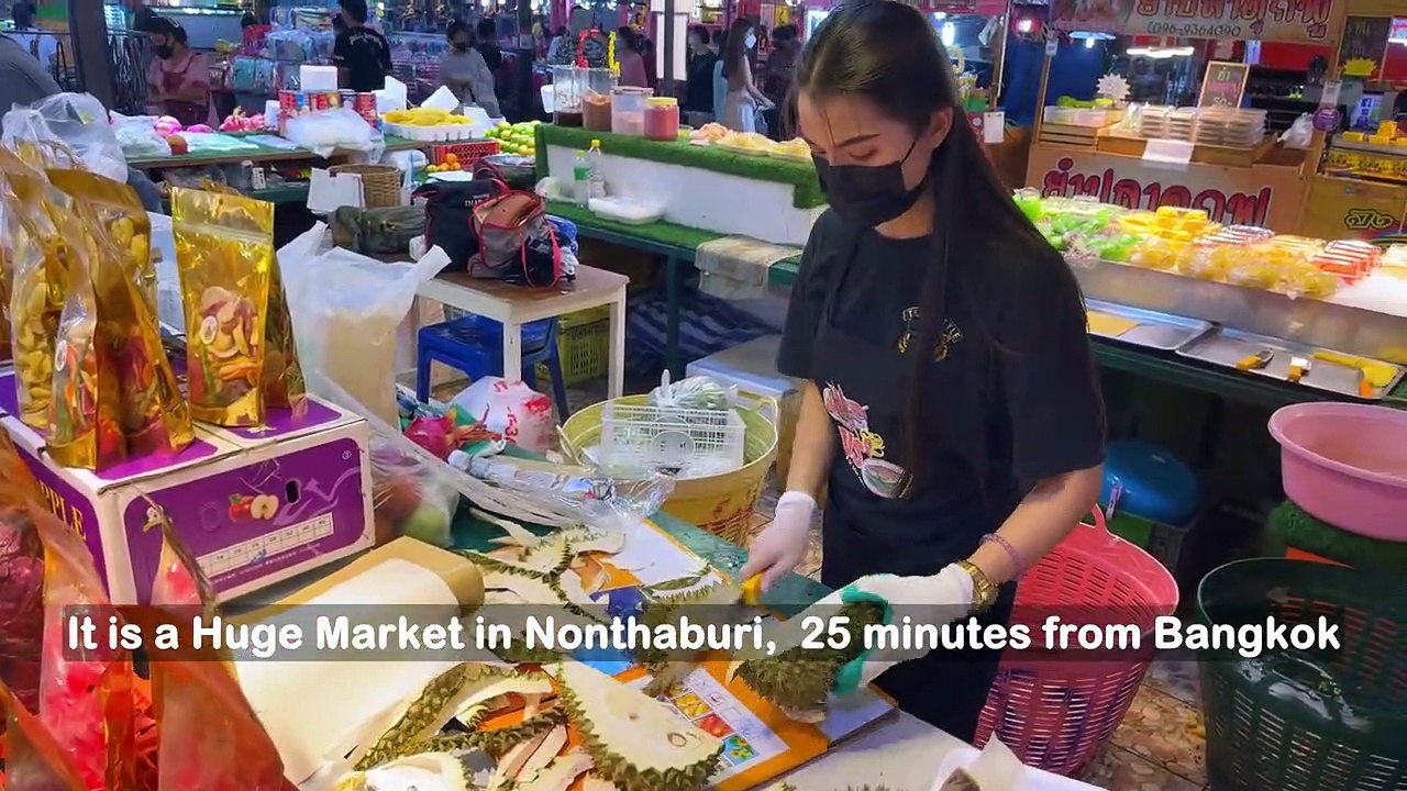 Thai Durian Cutting Skills _ Thai Bangkok Street food