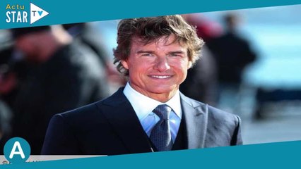Tom Cruise : l'acteur saute d'un avion pour la promotion de son prochain film, les internautes conqu