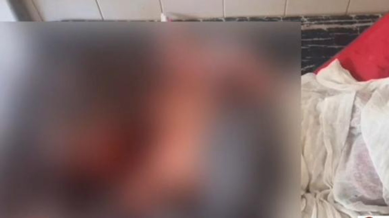 కోరుట్ల: జిల్లాలో విషాదం.. కిరోసిన్ పోసుకొని మహిళ ఆత్మహత్య..!
