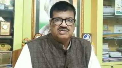 টাকা ফেরত না দিলে পিঠের চামড়া উঠিয়ে নেওয়া হুমকি দিয়ে রবি&#039;র নামে বেনামি পোস্টার কোচবিহারে