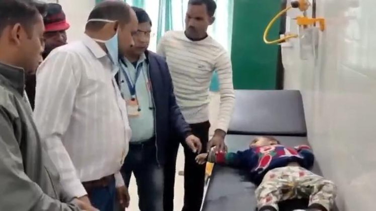 कासगंज: खेलते-खेलते तालाब में डूबा मासूम, मौत से परिवार में मचा कोहराम