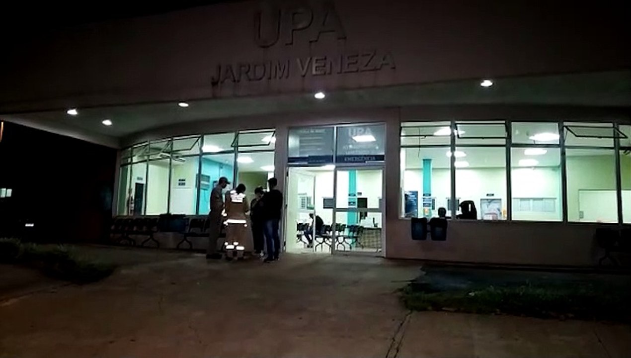 Bombeiros retiram anel preso em dedo de grávida na UPA Veneza
