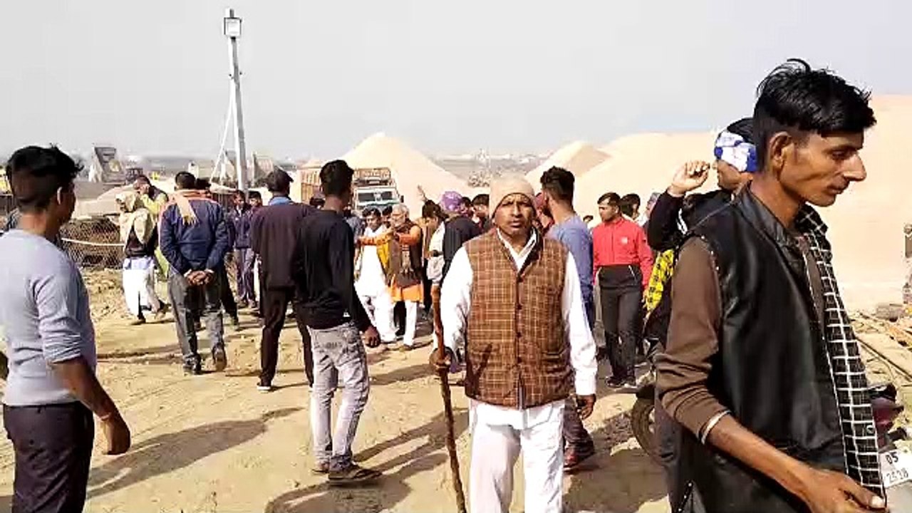 जानिये आखिर कानून और नियमों की कैसे उड़ी धज्जियां: 16 साल से अधिकार मांग रहे खातेदार!