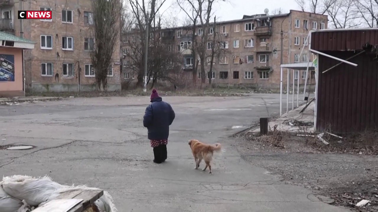 Guerre en Ukraine : après 300 jours de guerre, la vie sous les bombes