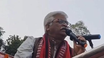 পূর্ব বর্ধমান: ওয়ান,টু,থ্রি,ফোর- তৃণমূল বড় চোর! ছড়া কাটলেন সুজন