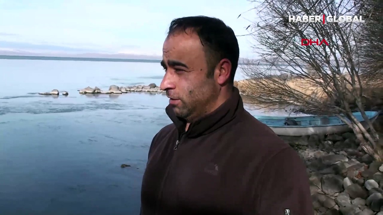 Çıldır gölü donmaya başladı