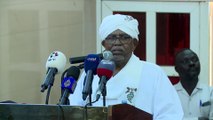 الرئيس السوداني المعزول عمر البشير يدلي بإفادته لأول مرة منذ الإطاحة به أمام القضاء