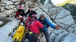 Antalya’da dağ yürüyüşünde mahsur kalan Rus turistler kurtarıldı