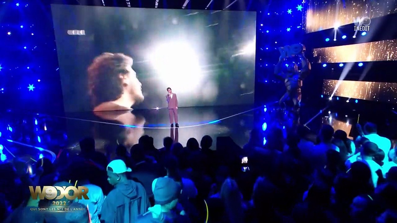 Amir reprend "L'envie d'aimer" en hommage à Daniel Levi