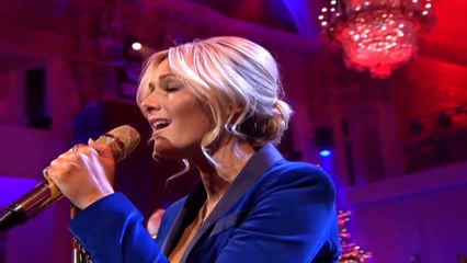 Helene Fischer präsentiert das festliche Konzert 'Heilige Nacht' aus Wien 🎄