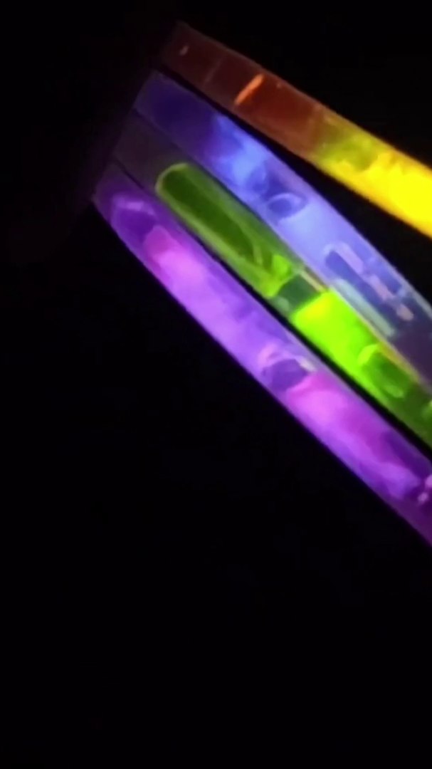 ⁣Glow pap glow pop, glow pop candy, glow pop review, glow pop song