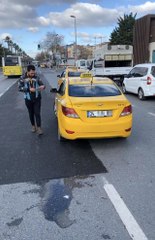 Fatih'te taksiciden kurallara uymayan meslektaşlarına tepki