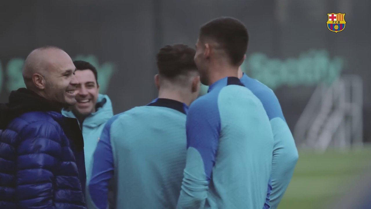 INIESTA VISITS FIRST TEAM IN TRAINING