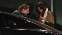 Angelina Jolie'den olaylı bir şekilde boşanan Brad Pitt, 30 yaş küçük sevgilisiyle yakalandı