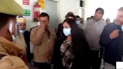 कासगंज: नोडल अधिकारी ने संयुक्त जिला चिकित्सालय का किया निरीक्षण