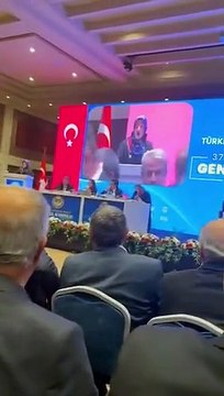 Barolar Birliği Bizans Birliği olmuş! Başörtülü avukat konuşurken birçok avukat salonu terk etti!