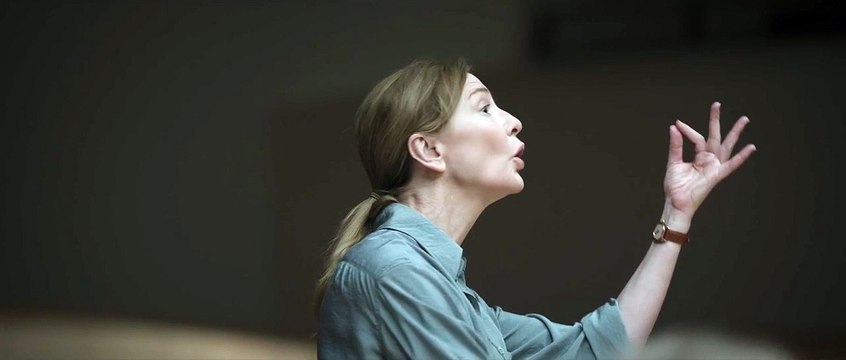 Tár EXTRAIT VO Je vous demande de regarder
