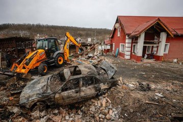 Kiev ve çevresinde yapılan İHA saldırıları sonrasında yaralar sarılıyor