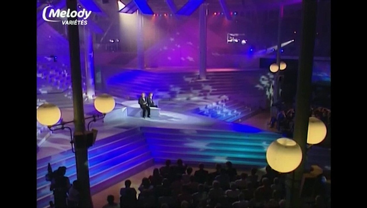 Félix Gray et Didier Barbelivien chantent "A toutes les filles"