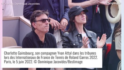 Download Video: Charlotte Gainsbourg en famille, son fils Ben Attal dévoile des photos intimes avec ses petites soeurs