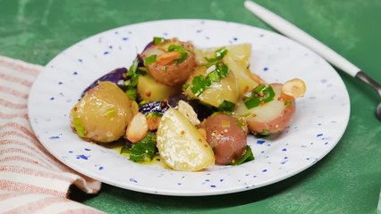 How to Make Garlic-and-Herb Potato Salad