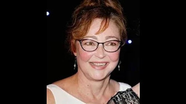 Catherine Frot, 66 ans, qui a perdu son père, fait son deuil avec le soutien de sa fille adoptive