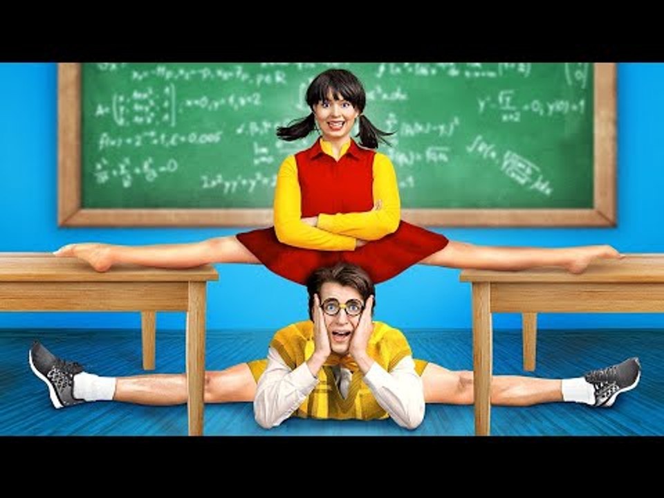 Mon Amoureuse est une Poupée SQUID GAME ! Gentil VS Méchant à l'École des SUPERHÉROS par La La L'R