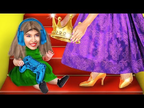 J'APPRENDS que je suis une PRINCESSE - Adoptée par la ROYAUTÉ | Gameuse RICHE vs FAUCHÉE par LALAL'R