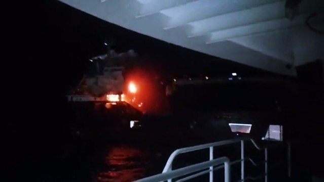 Denizcilik Genel Müdürlüğü gemi yangını anından video paylaştı