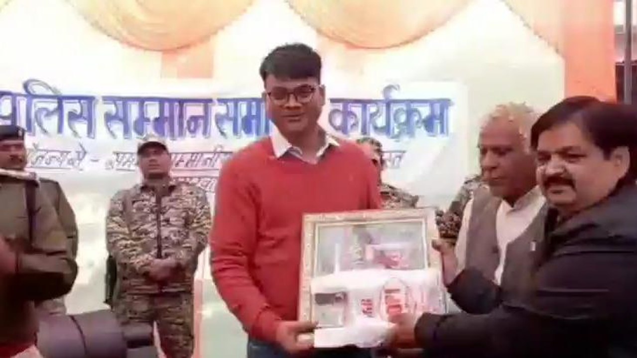 मुरैना : व्यापरियों ने पुलिस व प्रशासनिक अमले का किया सम्मान, SP ने कहीं बड़ी बात