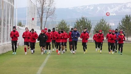 Sivasspor teknik direktörsüz çalıştı