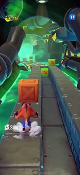 Nitro Lab Assistant Battle Run Gameplay On Sewer or Later - Crash Bandicoot: On The Run!