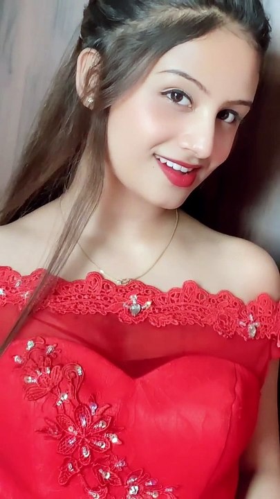 Red rose golden girl video #shorts #ytshorts