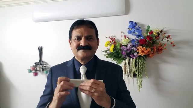 Aaia Aaia Mein HooN Pyaar Tera-Film Teesri Manzil 1966 on Harmonica Live Performance by Mukund Kamdar