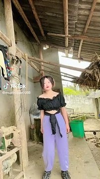 Phúng Phính Hà Giang quay TikTok