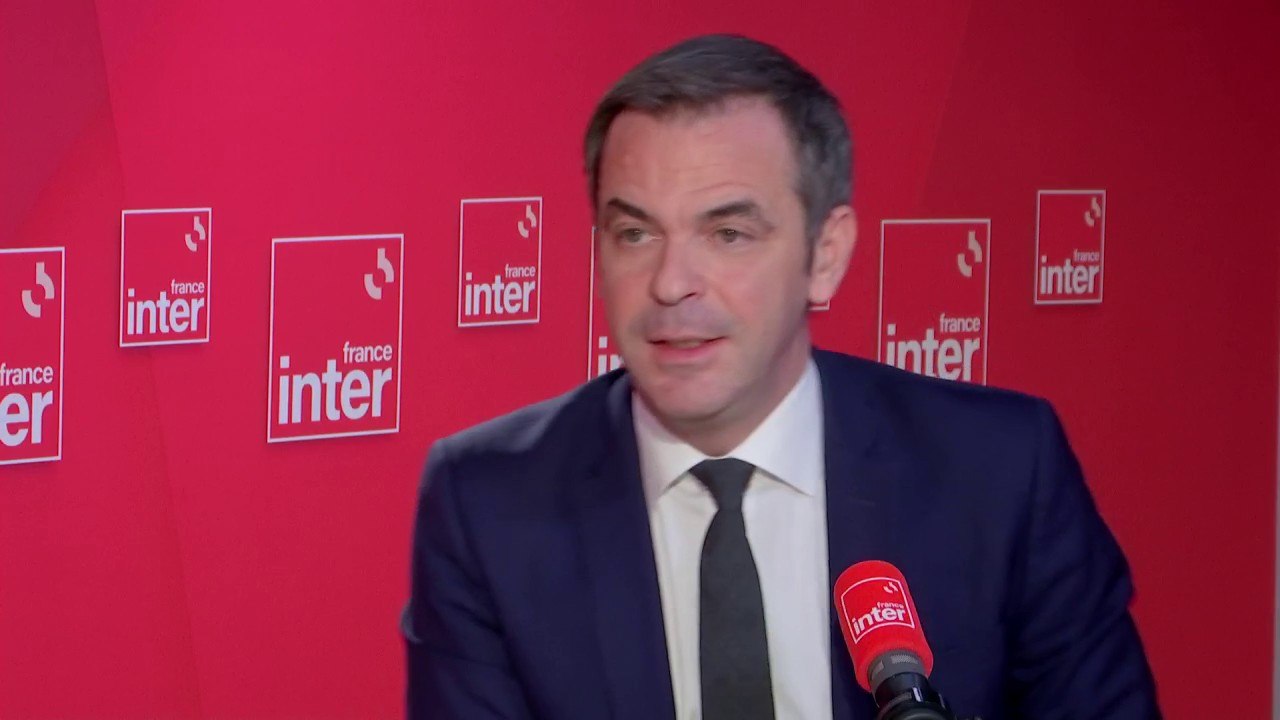 Olivier Véran : "J'entends parfois : dix 49.3, douze motions de censure. On parle d'un texte, on parle du budget, qui est découpé en plusieurs parties. On n'a pas adopté dix lois avec dix 49.3."