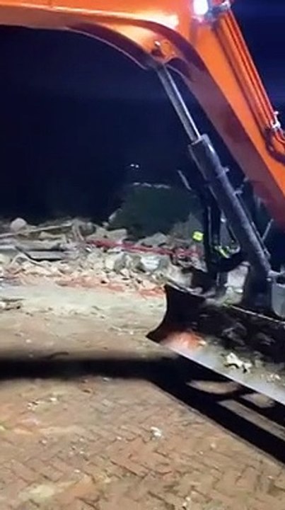 Asti, forte esplosione per una fuga di gas: tre feriti gravi