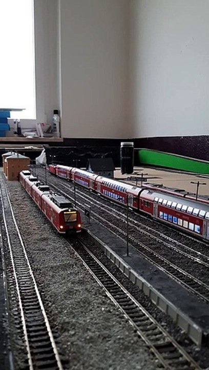 Br425 ausfahrt aus gleis16