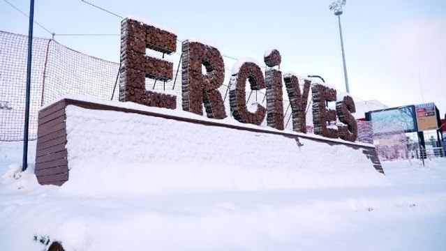 ERCİYES'TE KAR KALINLIĞI 40 SANTİMETREYE ULAŞTI