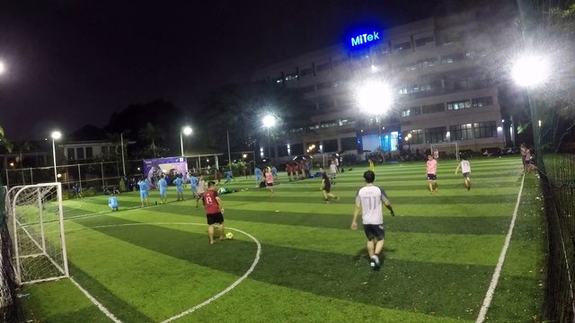 2022-1027 THU DNK Cam 2