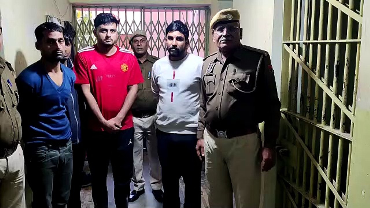 उड़ीसा से अवैध मादक पदार्थ गांजा चरस लाकर जयपुर...