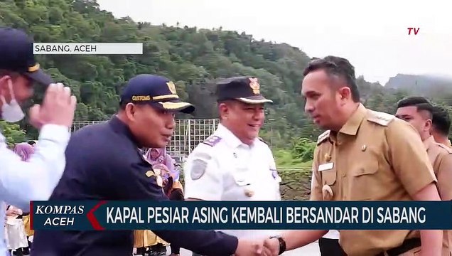 Kapal Pesiar MV Seaborn Encore Bersandar di Sabang