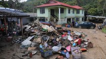 Al menos cinco muertos y 70.000 desplazados por inundaciones en Malasia