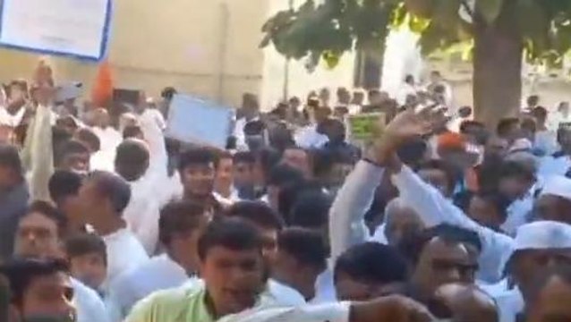 दमोह:सम्मेद शिखर को बचाने सड़कों पर उतरा जैन समाज का जनसैलाब,देखें वीडियो