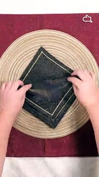 Pliage de serviettes pour Noël