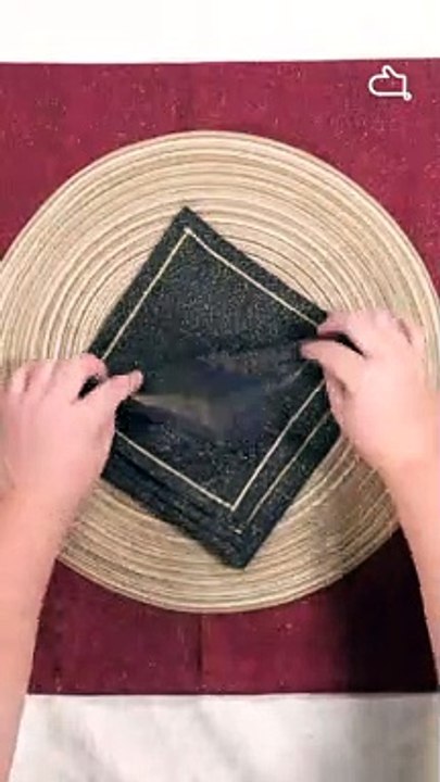 Pliage de serviettes pour Noël