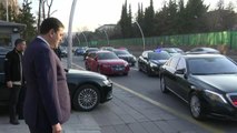 Ahmet Davutoğlu, Gültekin Uysal'ı Celal Bayar Köşkü'nde Ziyaret Etti