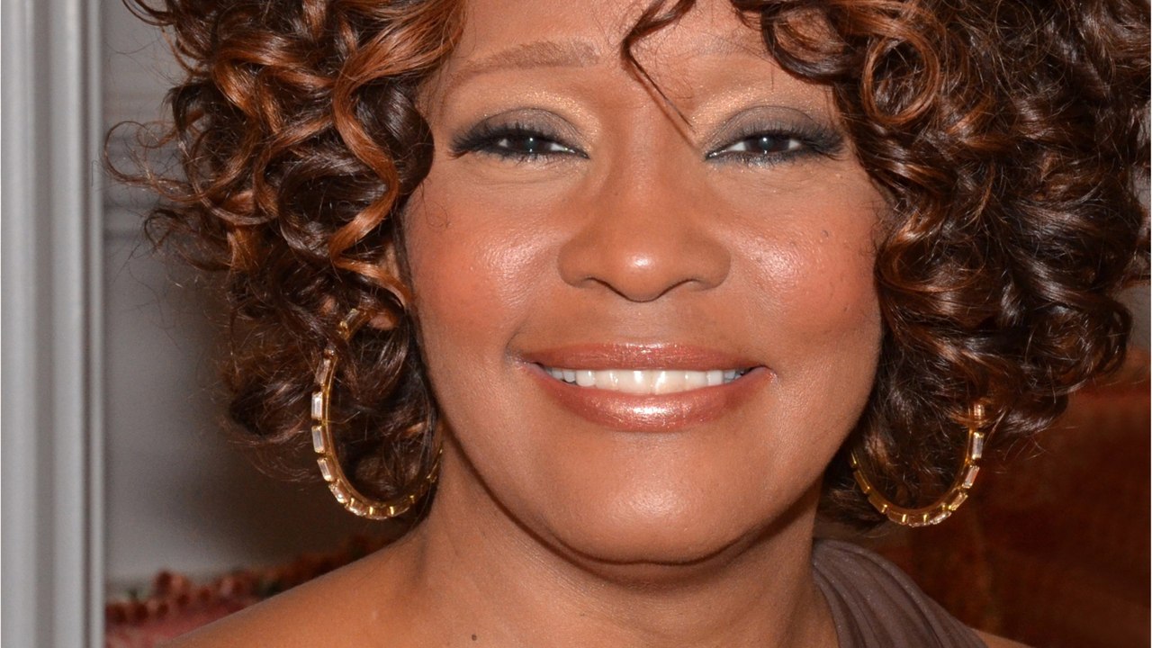 Voici - Whitney Houston : sa love story avec son assistante évoquée dans le biopic qui lui est consacré